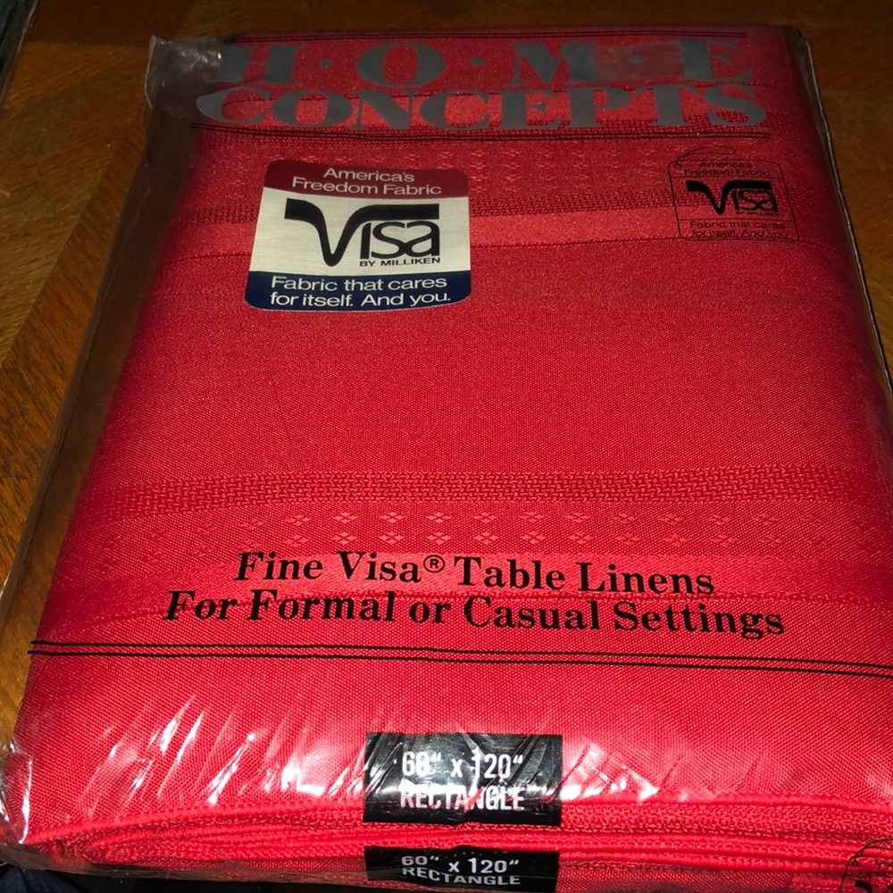 Home Concept Red Linen table cloth 60 x 120 Rect.